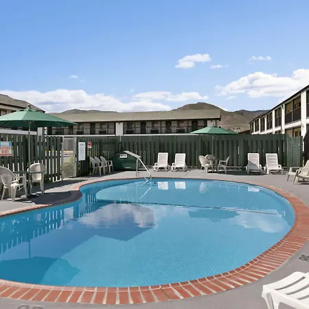 Travelodge By Wyndham Wenatchee